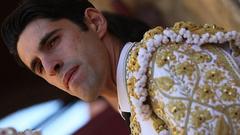 En directo: Talavante, a solas con seis toros de Victorino